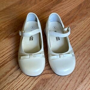 Girls Dress Shoes Wedding Flower Girl Heels Sz 8 Smart Fit Off White Cream